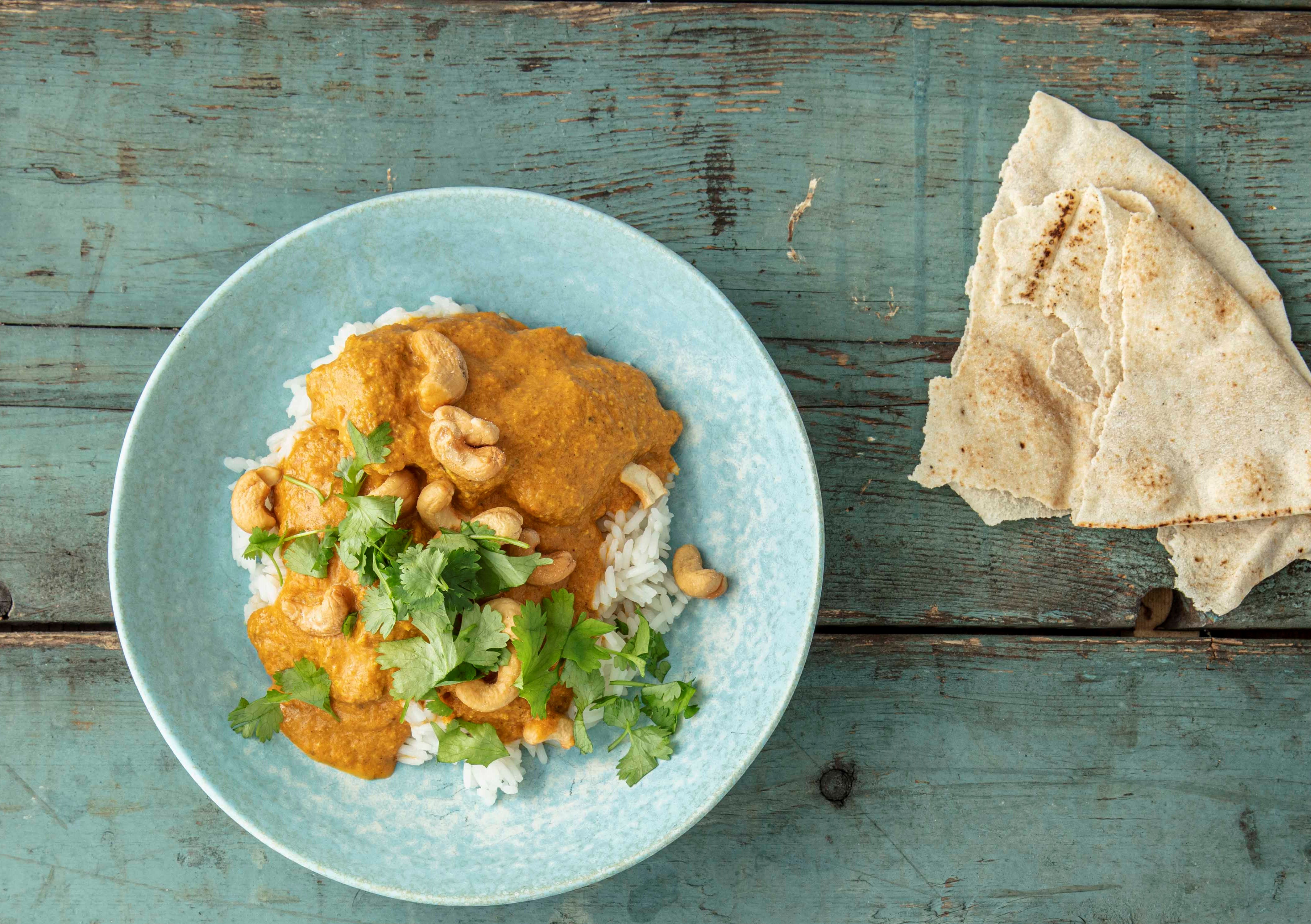 Opskrift på butter chicken 