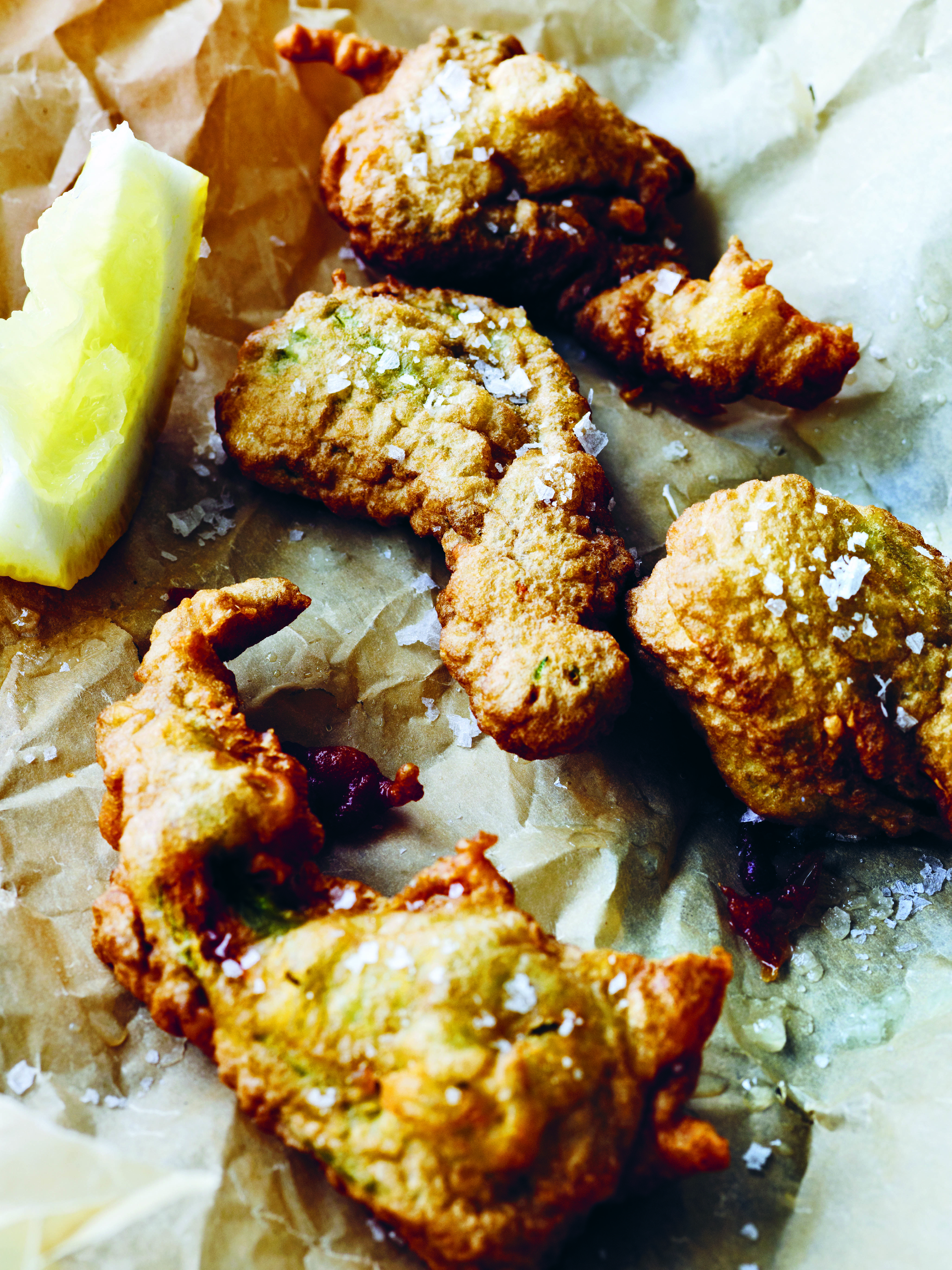 Opskrift på friterede courgetteblomster